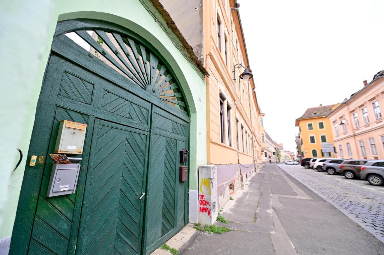 Flh - Tribunei Nest Hermannstadt Exterior foto